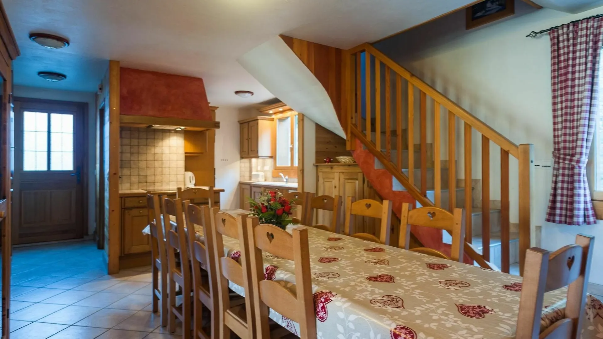 Apartment With 5 Bedrooms In Saint-Martin-De-Belleville, With Wonderfu France